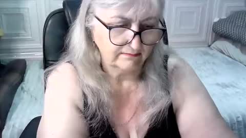 LolkaAlyss online show from 05.10.26