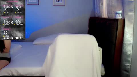 Snapshot of lolly_lips69 chatting on 02.05.25 hana online show from 02.05.25