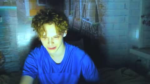 Nelis online show from 04.18.26