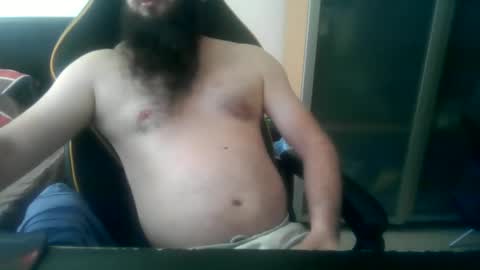 Snapshot of london_man1988 chatting on 04.26.26 london_man1988 online show from 04.26.26