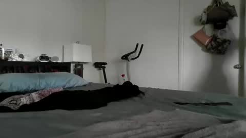 LondonMariexxx online show from 11.16.25