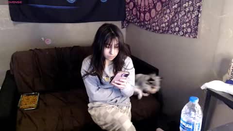 londonray online show from 03.13.26