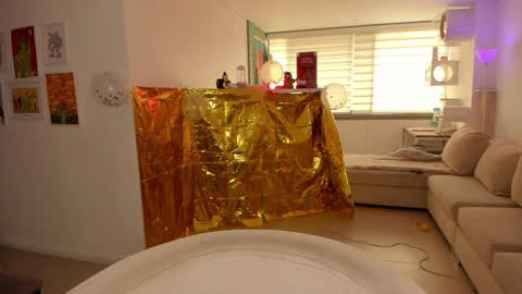 SABRINA online show from 01.02.25