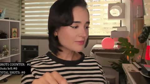 SABRINA online show from 12.22.25