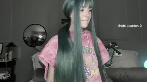 Snapshot of lonelly_lolly98 chatting on 04.25.26 SABRINA online show from 04.25.26