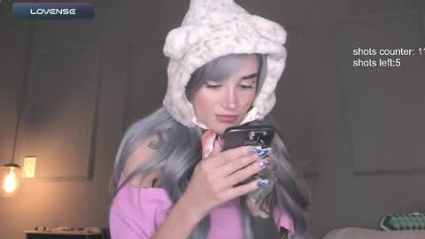 Snapshot of lonelly_lolly98 chatting on 05.15.26 SABRINA online show from 05.15.26