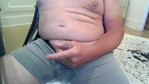 Snapshot of lonelytraveler69_ chatting on 04.09.26 JustaGuyinMS online show from 04.09.26
