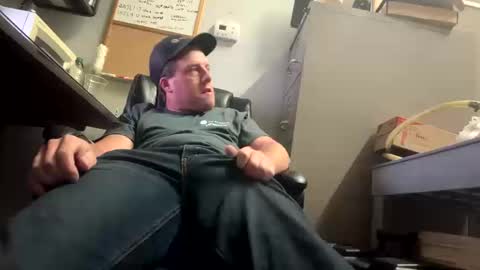 Snapshot of longjohnsilverskin chatting on 10.16.25 longjohnsilverskin online show from 10.16.25