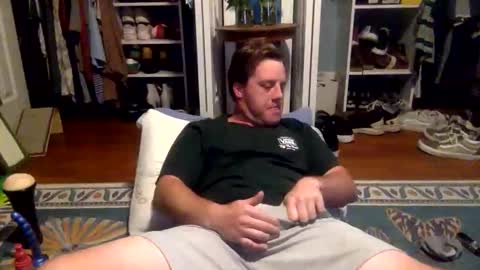 Snapshot of longjohnsilverskin chatting on 10.19.25 longjohnsilverskin online show from 10.19.25