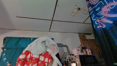 Londoncashmere69  online show from 02.23.25