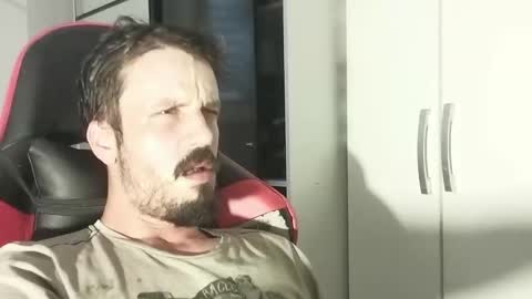 Snapshot of lookaz4010 chatting on 02.10.25 Lucas online show from 02.10.25