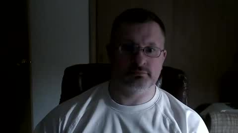 Snapshot of lookin75 chatting on 03.06.25 lookin75 online show from 03.06.25