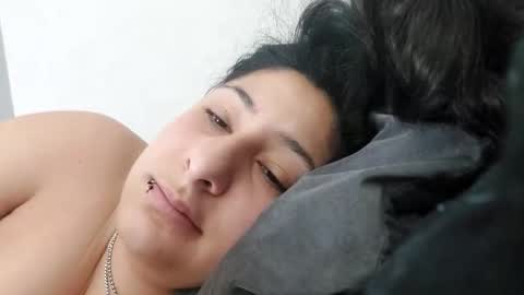 Snapshot of loolaunshaved chatting on 05.27.26 loolaunshaved online show from 05.27.26