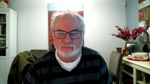 Snapshot of loop102 chatting on 01.23.25 loop102 online show from 01.23.25