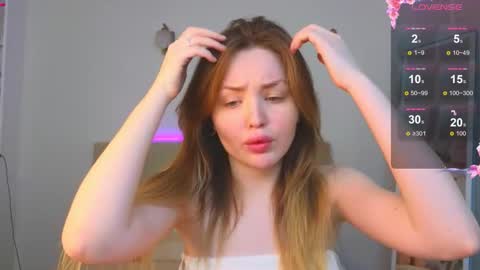 Lora online show from 09.11.25