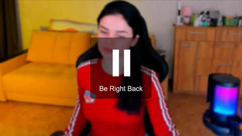 Lora Cain online show from 03.02.25