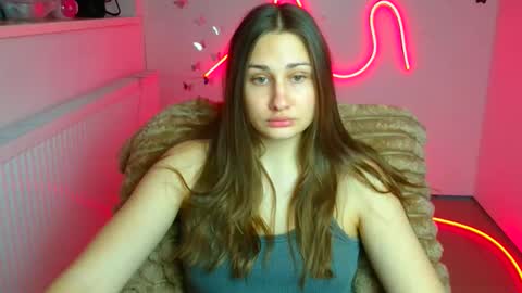 Lora online show from 04.20.26