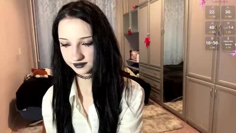 Snapshot of loraleeownby chatting on 02.22.26 Hello there im Luna Im new here Lets have fun online show from 02.22.26