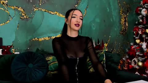 Snapshot of lorawarnner chatting on 12.15.24 Miss online show from 12.15.24