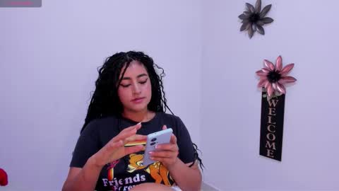 lore_rey online show from 11.10.25