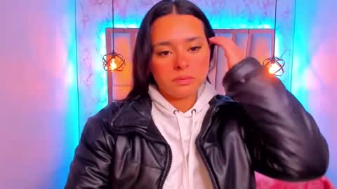 lorem_adams online show from 02.18.25