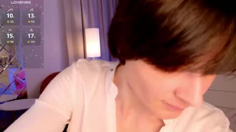 Snapshot of loren_daze chatting on 05.13.26 Loren online show from 05.13.26