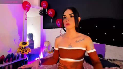 Snapshot of lorena_capelli_ chatting on 02.16.25 lesly lorena online show from 02.16.25