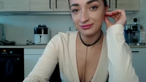 Snapshot of lorenneinspiring chatting on 09.12.25 LorenneInspiring online show from 09.12.25