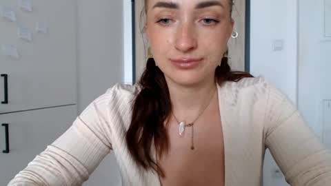 Snapshot of lorenneinspiring chatting on 07.03.26 LorenneInspiring online show from 07.03.26