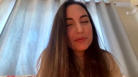 Snapshot of lorenrutty chatting on 11.20.25 lorenrutty online show from 11.20.25