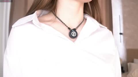Snapshot of lorettedarsi chatting on 04.22.26 lorettedarsi online show from 04.22.26