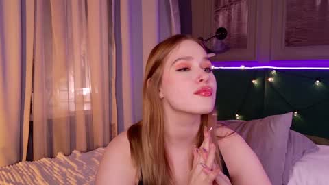 Lori online show from 12.06.24