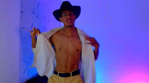 Lorian Vikel  online show from 02.28.26