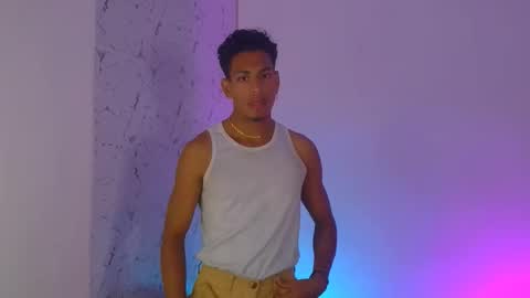 Lorian Vikel  online show from 03.11.26