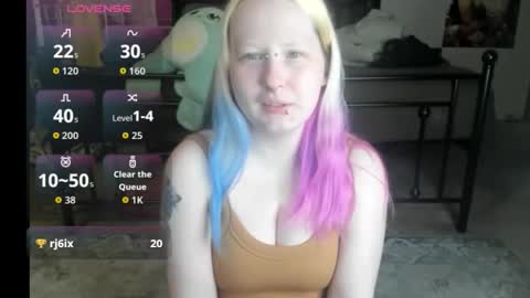 Lori Critter online show from 03.31.26