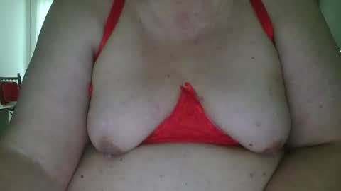 Snapshot of lory_99 chatting on 12.13.24 Lory online show from 12.13.24