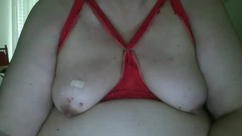 Snapshot of lory_99 chatting on 02.01.25 Lory online show from 02.01.25