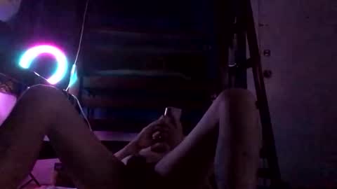 Snapshot of lostndapacific chatting on 11.14.25 lostndapacific online show from 11.14.25