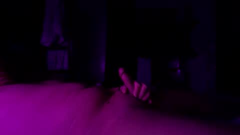 Snapshot of lostndapacific chatting on 11.26.25 lostndapacific online show from 11.26.25