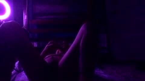 Snapshot of lostndapacific chatting on 11.30.25 lostndapacific online show from 11.30.25