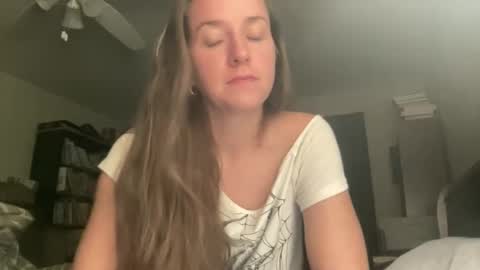 lothlori online show from 11.30.25