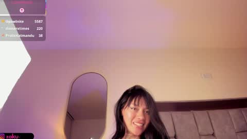 Lottie Lyn online show from 04.11.26