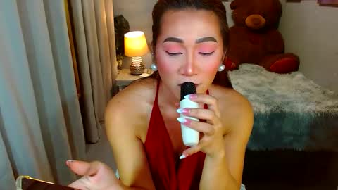 Snapshot of louie_sexy chatting on 12.17.24 Cathy online show from 12.17.24