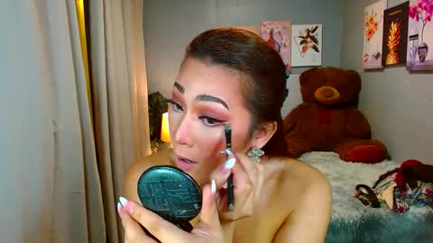 Snapshot of louie_sexy chatting on 12.18.24 Cathy online show from 12.18.24