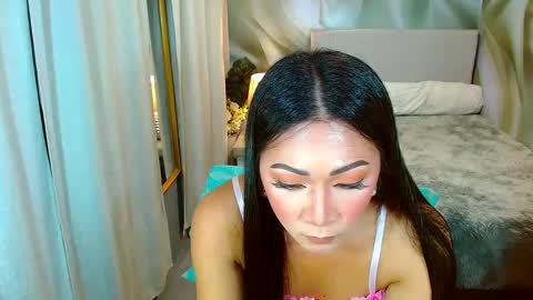 Snapshot of louie_sexy chatting on 02.24.25 Cathy online show from 02.24.25