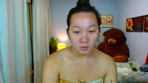 Snapshot of louie_sexy chatting on 10.14.25 Cathy online show from 10.14.25