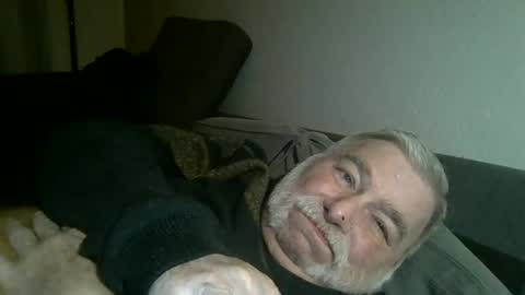 Snapshot of louis_chokdee chatting on 12.22.24 louis_chokdee online show from 12.22.24