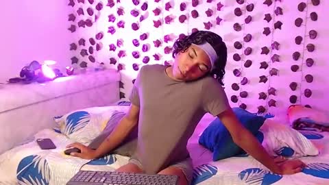 Snapshot of louis_hardstar chatting on 02.24.25 Louis Valdz online show from 02.24.25