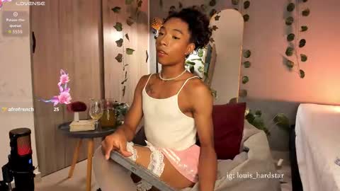 Snapshot of louis_hardstar chatting on 09.11.25 Louis Valdz online show from 09.11.25