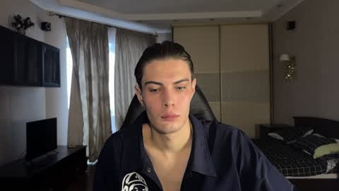 Mark online show from 12.20.24